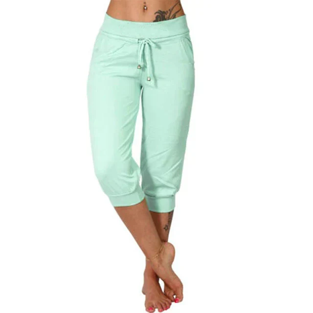 Lucy – Moderne capribroek met trekkoord in de taille en relaxte cropped fit