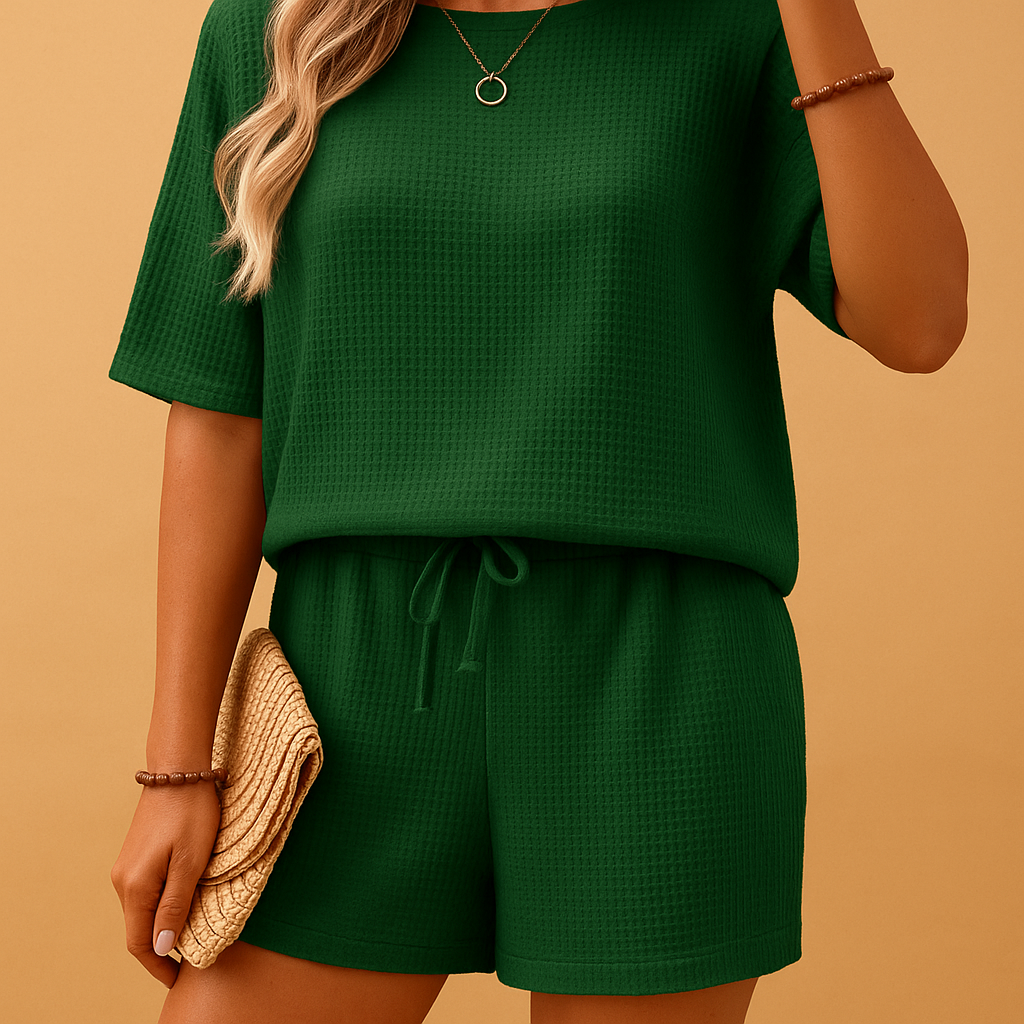 Elara - Elegante tweedelige set met top met korte mouwen en relaxte shorts