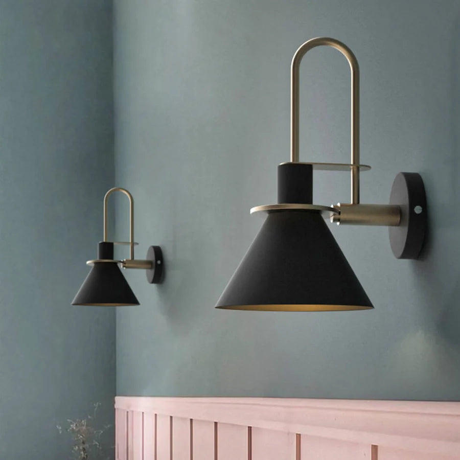MonoGlow - Minimalistische wandlamp met strak design en moderne elegantie