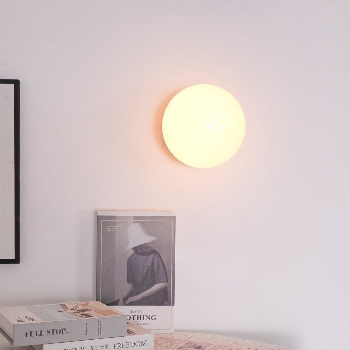 EchoLume - Elegante wandlamp met minimalistisch design en zachte gloed