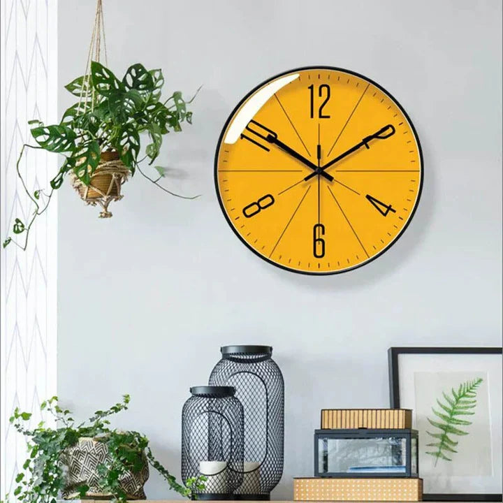 LuxeNord - Elegante kwarts wandklok met minimalistisch ontwerp
