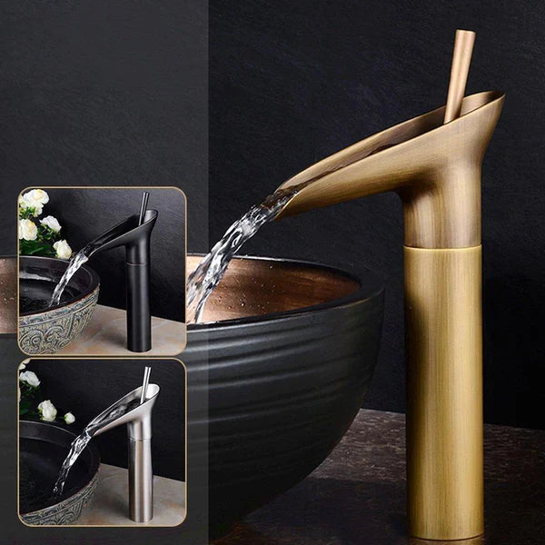TranquilFlow - Elegante watervalkraan voor ontspannende badkamers