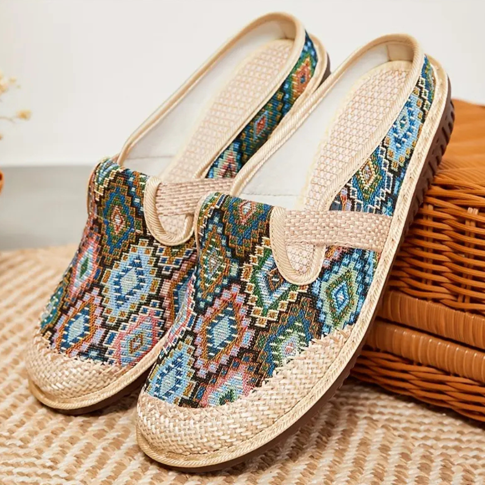Monique - Modieuze Slip-On Schoenen Met Geometrisch Patroon