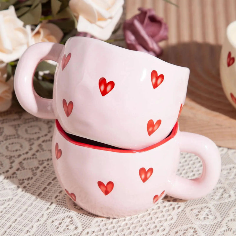 HeartMug - Hartvormige mok ontworpen voor liefde en comfort