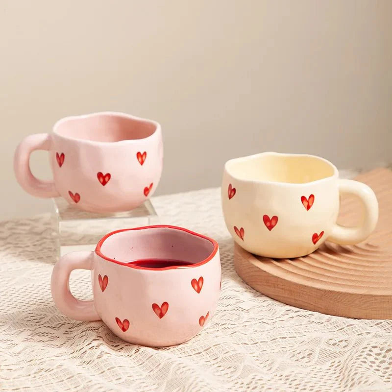HeartMug - Hartvormige mok ontworpen voor liefde en comfort