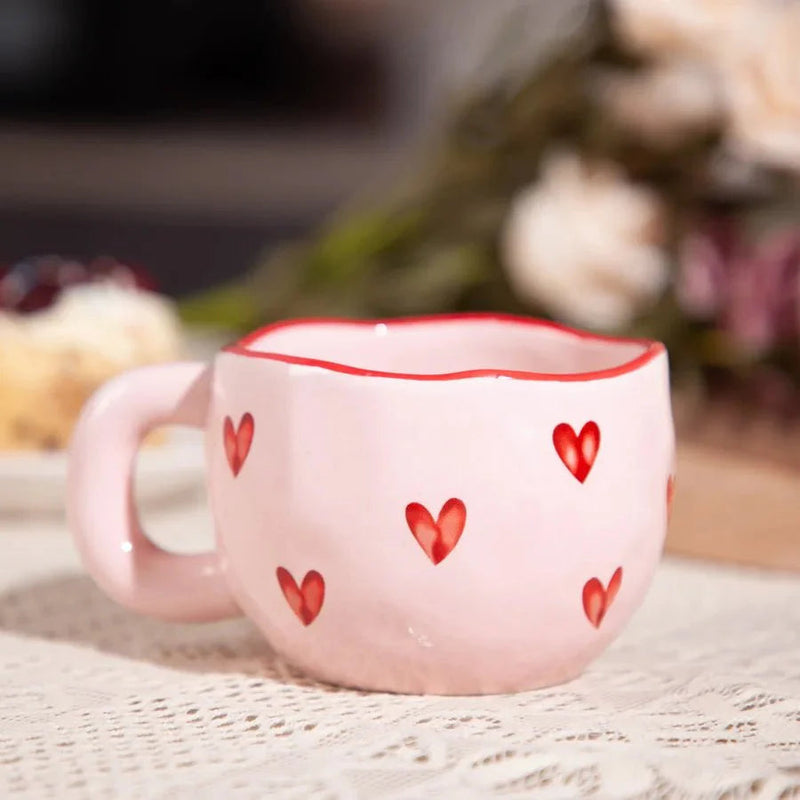 HeartMug - Hartvormige mok ontworpen voor liefde en comfort