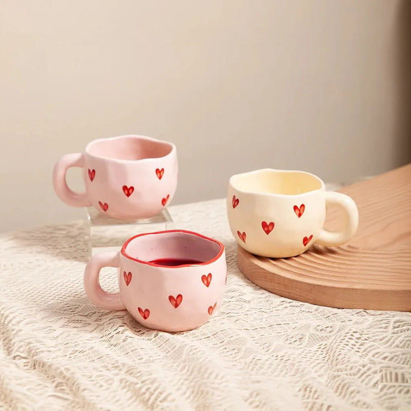 HeartMug - Hartvormige mok ontworpen voor liefde en comfort