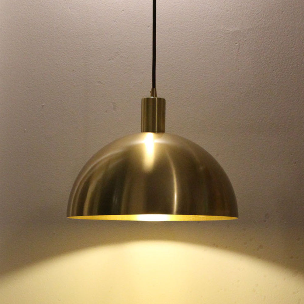 GoldenAura - Elegante Gouden Hanglamp voor Geraffineerde Interieurs