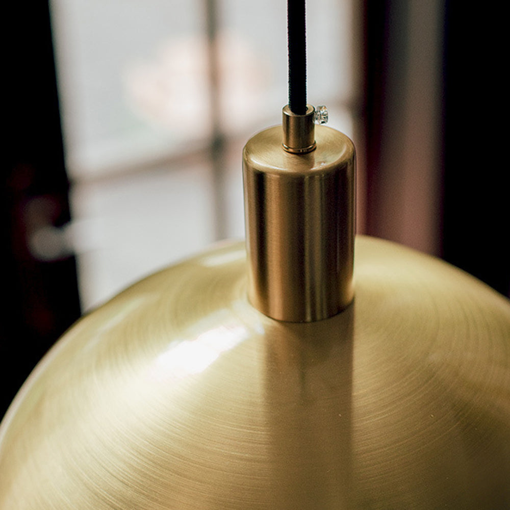 GoldenAura - Elegante Gouden Hanglamp voor Geraffineerde Interieurs