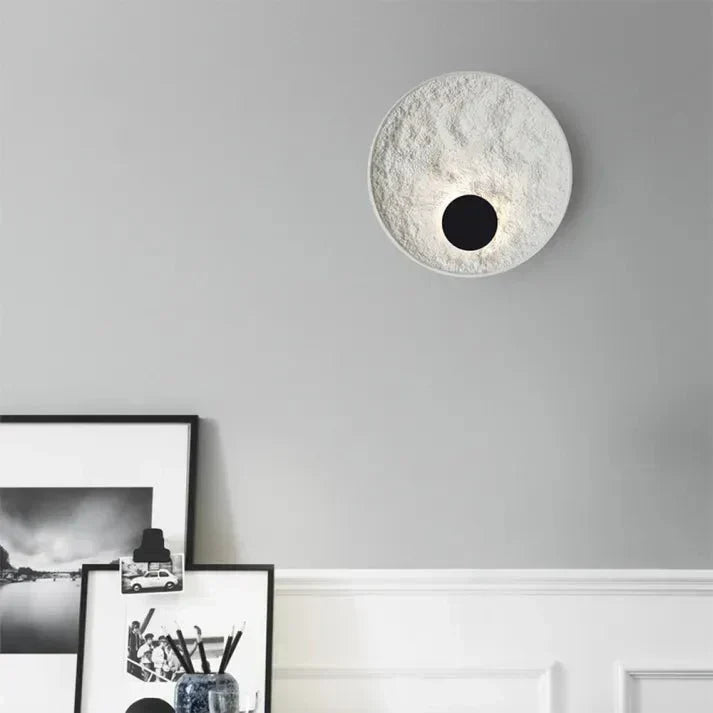 Nordlys - Elegante Ronde Maanbol Wandlamp voor een Modern Tintje