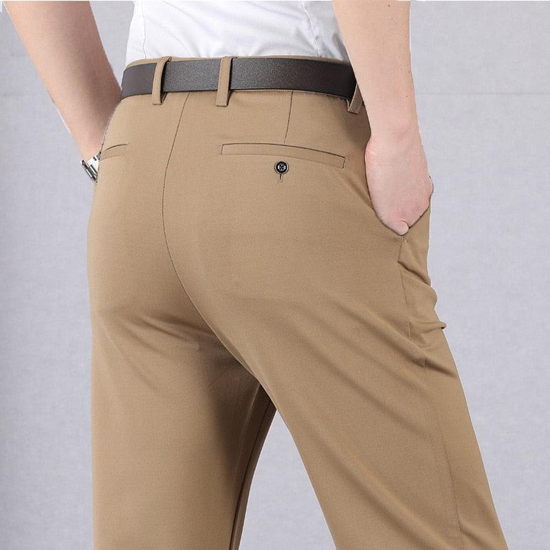 James - Slim fit en elastische taillebroek met zakken voor dagelijks comfort